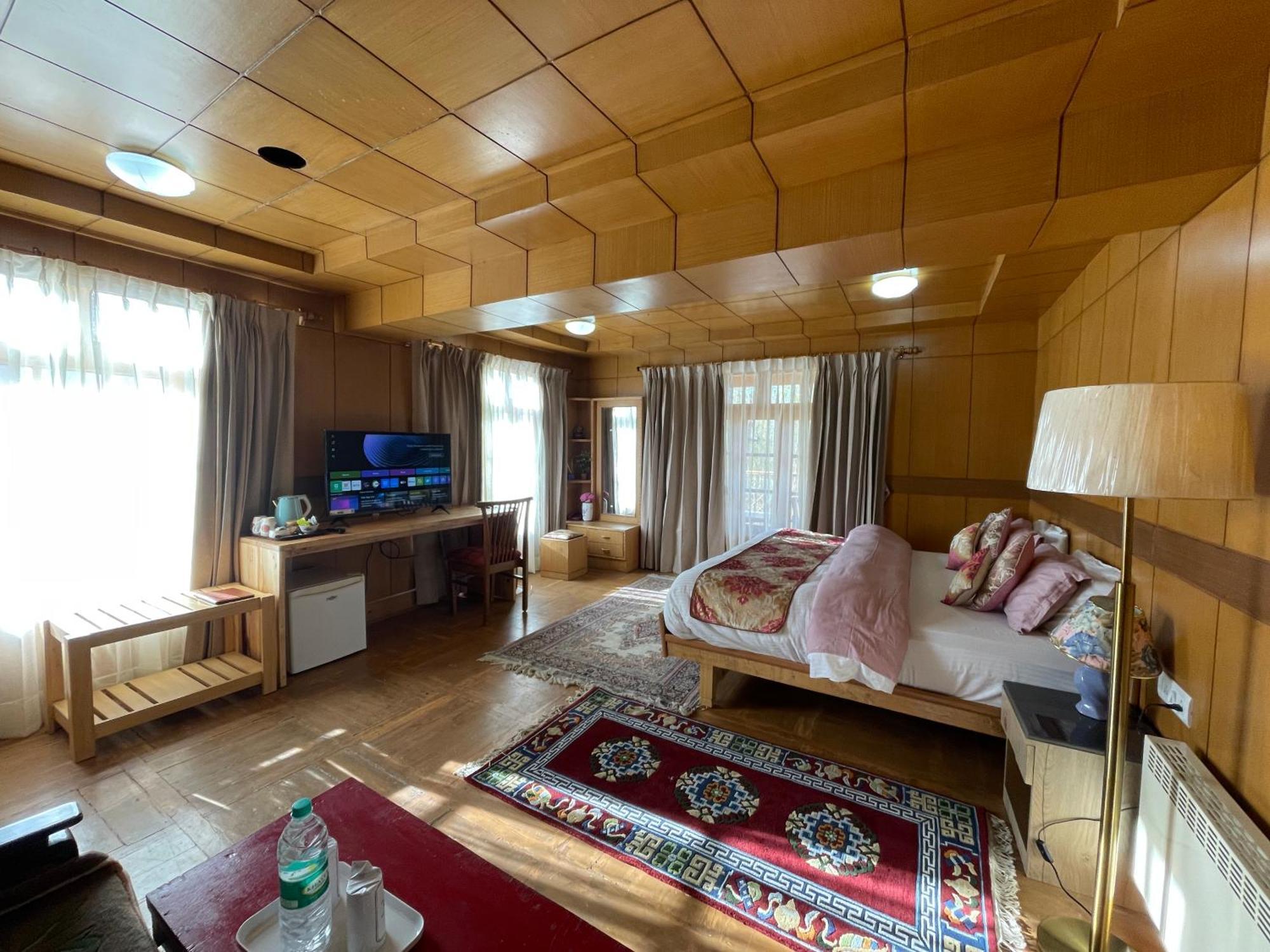 Hotel Ladakh Greens - An Organic Retreat Лех Экстерьер фото