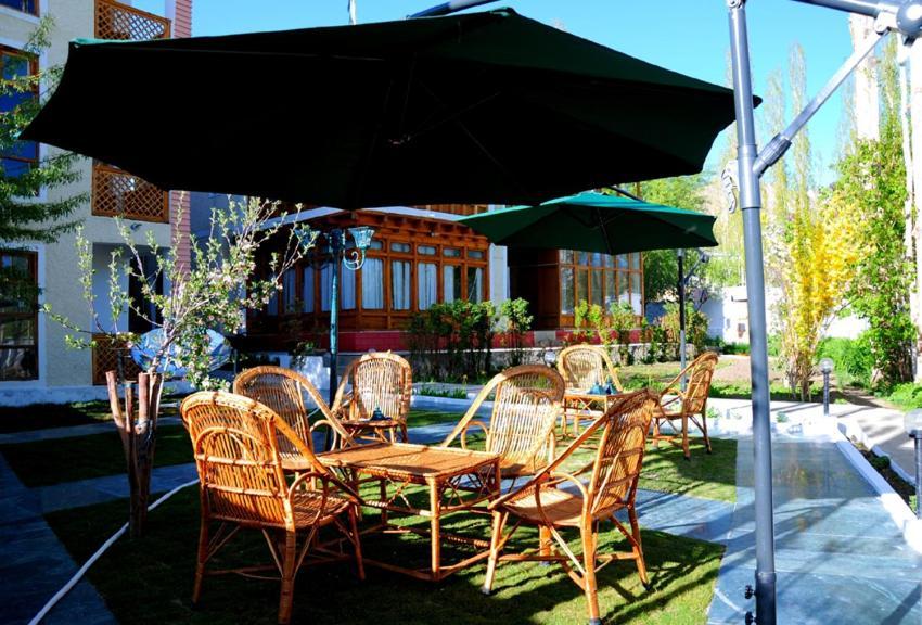 Hotel Ladakh Greens - An Organic Retreat Лех Экстерьер фото